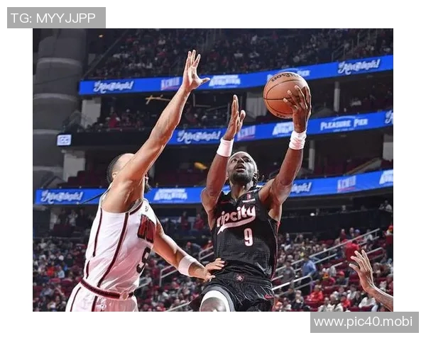 [2026年02月08日] 申京斩三双率火箭上演15分逆转，青春风暴对决火箭双星闪耀